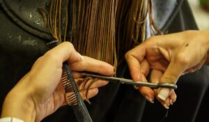 Senior Mobile Hairstylist Miami